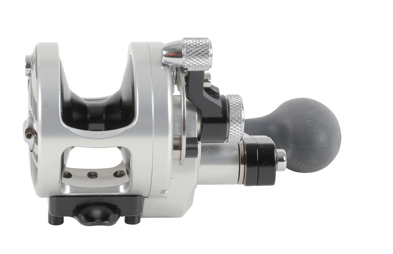 Avet Reels Avet SXJ 6/4 MC Raptor 2-Speed Lever Drag Casting Reel - First Responders Blue Line 4 Avet Reels Avet SXJ 6/4 MC Raptor 2-Speed Lever Drag Casting Reel - First Responders Blue Line - Image 4