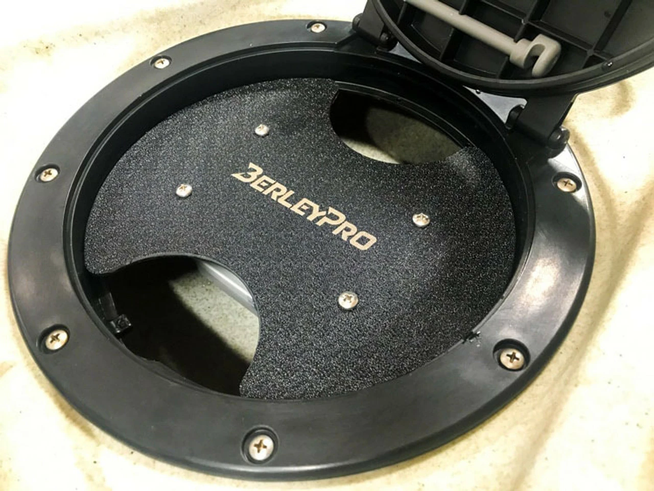 BerleyPro Batterang Bro (Hobie FPV Battery Holder) 2 BerleyPro Batterang Bro (Hobie FPV Battery Holder) - Image 2