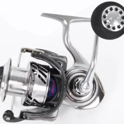 Daiwa Saltiga Bay Jigging Reels -Marine Equipment & Accessories Sales Store daiwa saltiga bay jigging sw spinning reels 02027.1650807886
