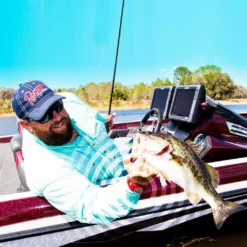 FELL Marine MOB+ Wireless Kill Switch Basepack -Marine Equipment & Accessories Sales Store fell marine 72 380 206 mob plus basepack 12363.1651092427