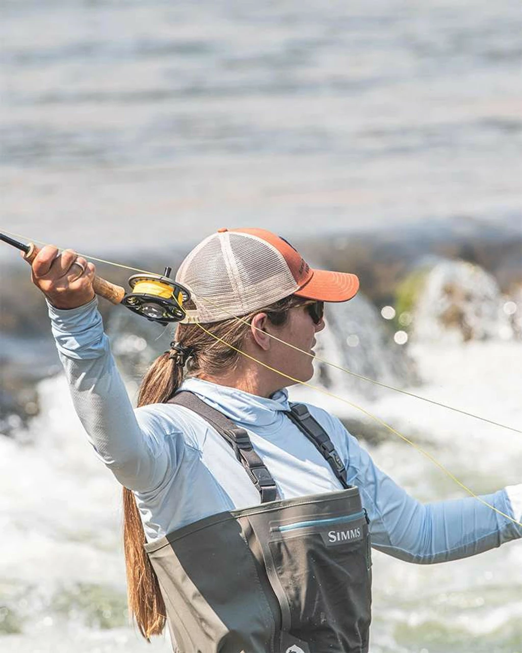 Simms Womens Solarflex Cooling Hoody - Ice 4 Simms Womens Solarflex Cooling Hoody - Ice - Image 4